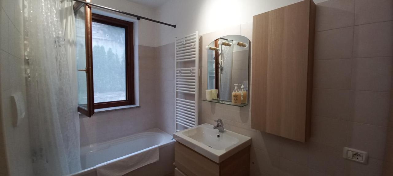 Piccolo E Confortevole Tra Trento E Riva Del Garda Villa Lagarina Exterior foto